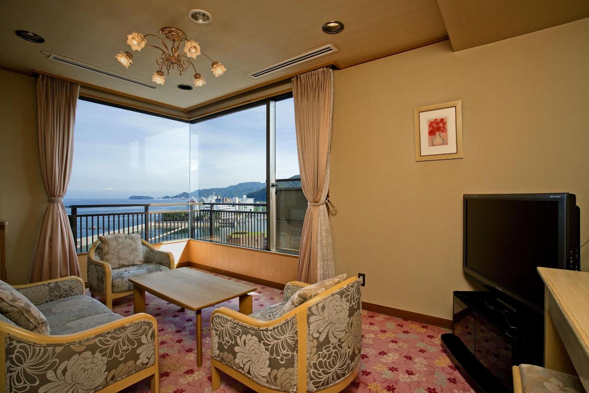 Hotel New Awaji Sumoto Buitenkant foto