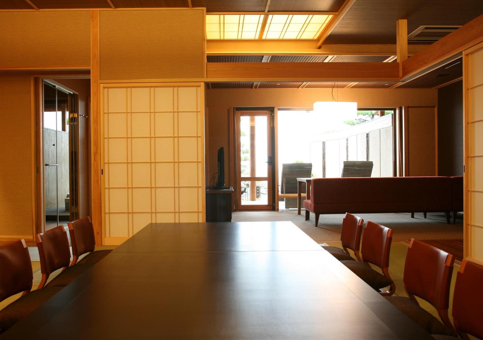 Hotel New Awaji Sumoto Buitenkant foto