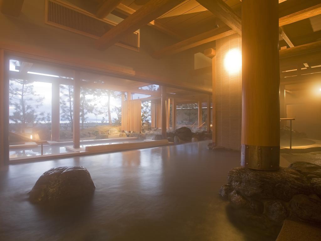 Hotel New Awaji Sumoto Buitenkant foto